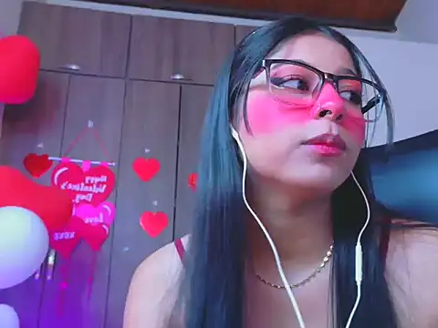 دردشة _ALLYSON18_ الجنسية المباشرة