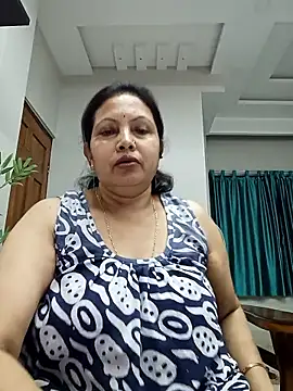 MERY_ZINTA Adlı Modelin Canlı XXX Sohbeti