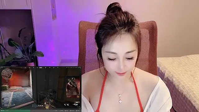 Daisy-77 Adlı Modelin Canlı XXX Sohbeti