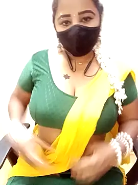 tamil_Vennila Adlı Modelin Canlı XXX Sohbeti