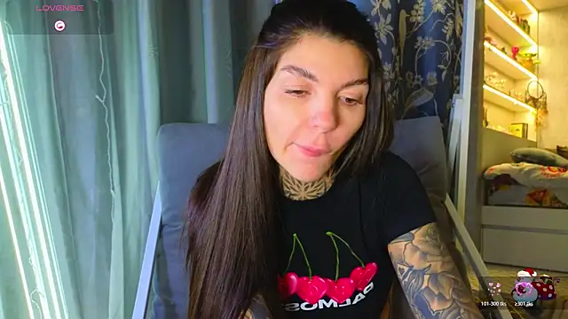 tattooedBabyy Webcam-Show