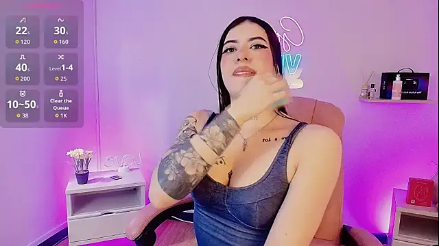 Alice_Vixen Live XXX Chat