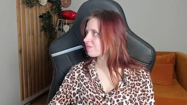 FreyaVey élő XXX-chatje