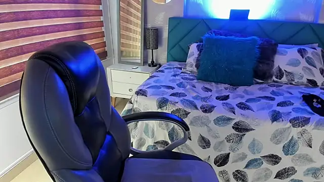 Živý XXX chat Antonela_vargas