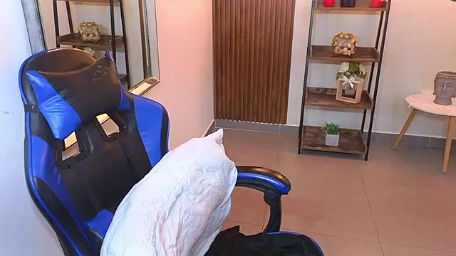 Kenya--Buhle Live XXX Chat