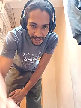 XXX chat uživo modela Mikaaa97