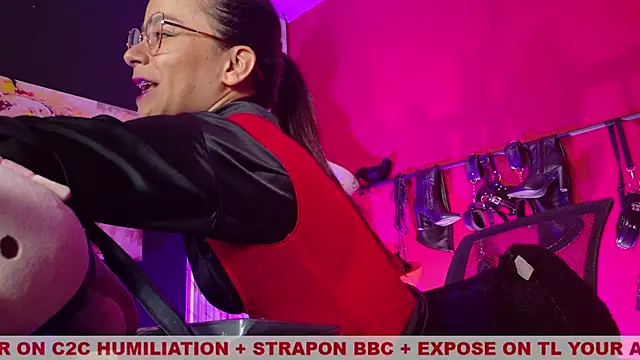 MistressSlut1 Live XXX-chat