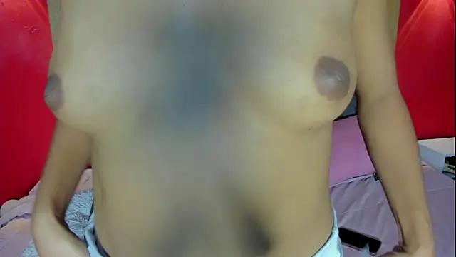 Chat +18 de LunaBelluci ao vivo