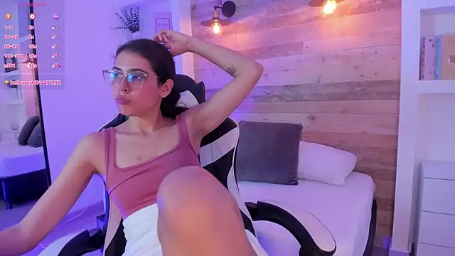 desireee_ live XXX chat