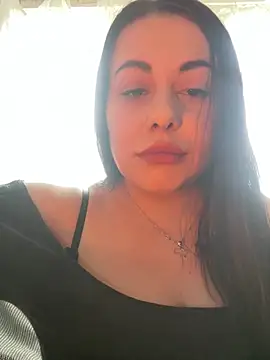 DaisyStreet live XXX chat