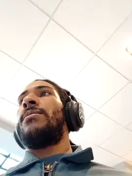 Mikaaa97's Live XXX Chat