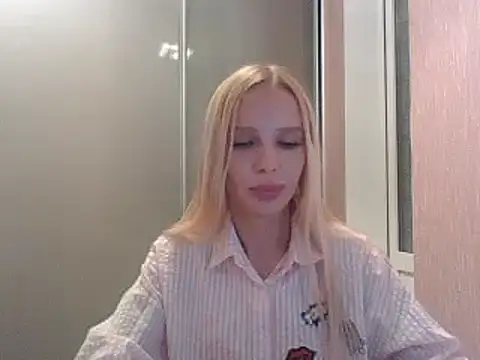 Chatroom XXX en direct de Melrissa