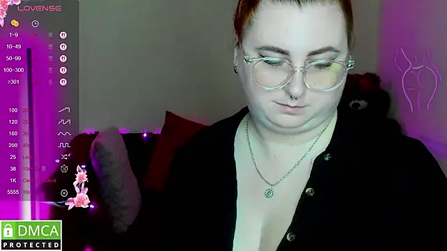 Alicia_love00: онлайн-секс-чат