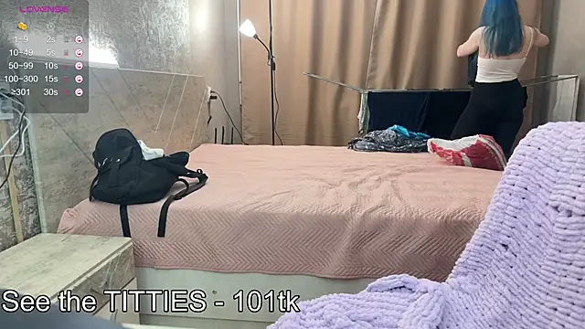 emily_is_here_ 라이브 XXX 채팅