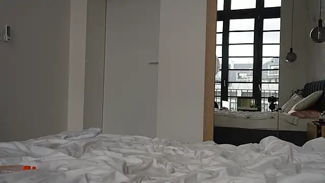 ibiddin Live XXX chat