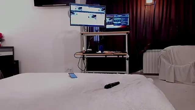 aryahunt1 即時 XXX 聊天