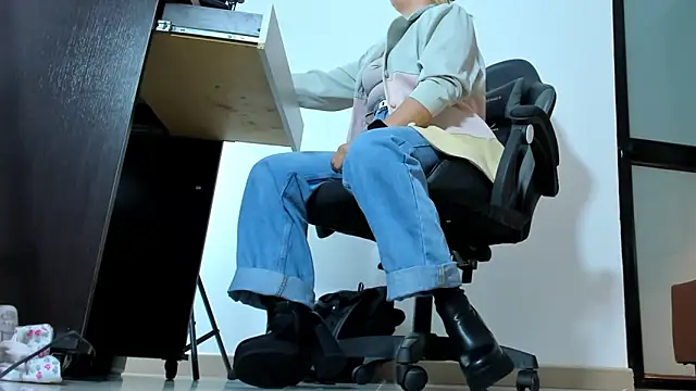 alma_fenix Adlı Modelin Canlı XXX Sohbeti