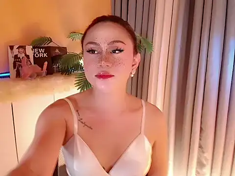 HOTkendraCumXxx: διαδικτυακό σόου στην κάμερα