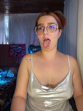 CoraVibes: онлайн-секс-чат