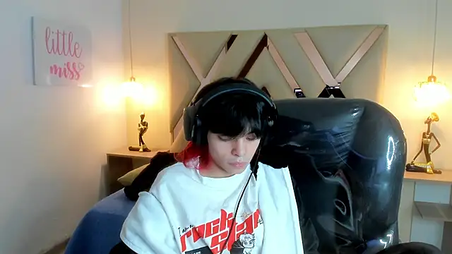 Chatroom XXX en direct de Sylasfrost