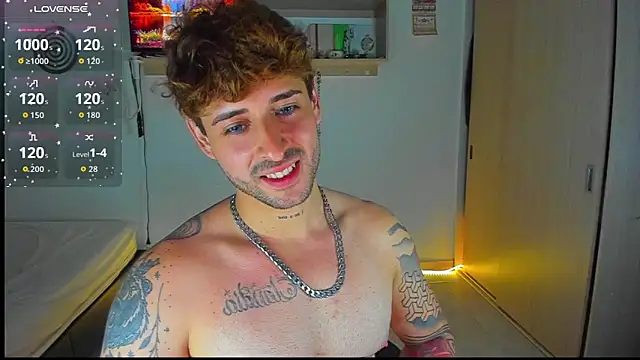 Ares_blue Chat XXX in diretta