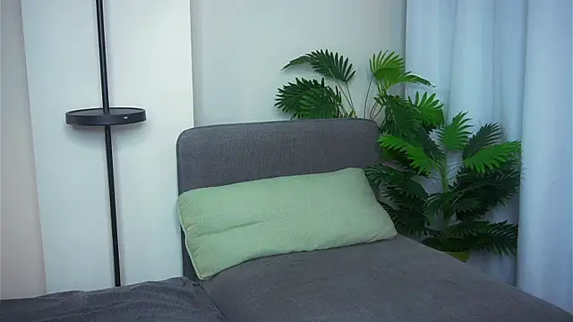 ClarineCasebolt: онлайн-секс-чат