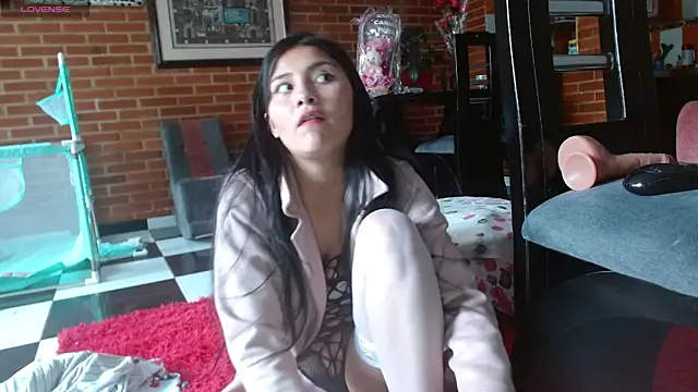 Lia_rouse04のライブXXXチャット