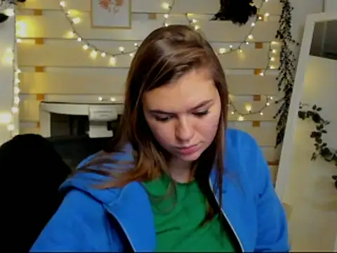 Chatroom XXX en direct de Josephine_Kiss