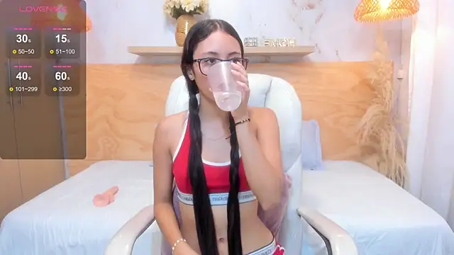 Chatroom XXX en direct de Lasira_Thill