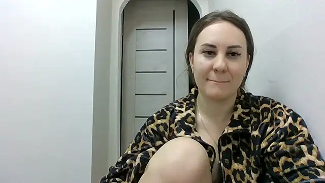 Chatroom XXX en direct de MeadowEyes