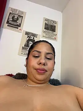 downsonMia – Naživo XXX chat