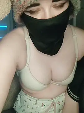 Cutie_Goat 现场XXX聊天