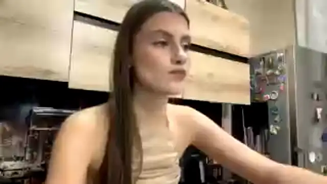 XXX chat uživo modela SwappingFate