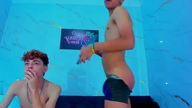 Show de webcam de Spicy_guys