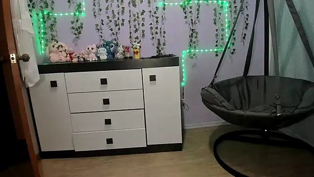 Yoonhee_ki Chat XXX in diretta