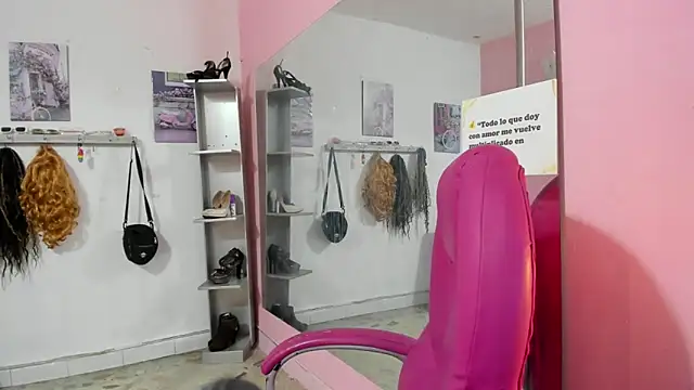 CAMILA--REY live XXX chat