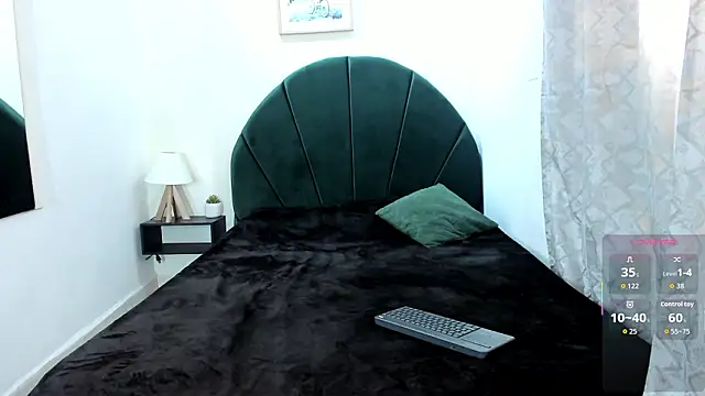 Chat XXX en directo de LenaRuiz_