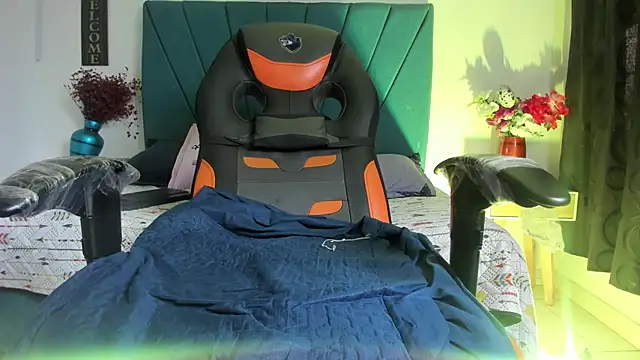 Ariel_star1 Adlı Modelin Canlı XXX Sohbeti