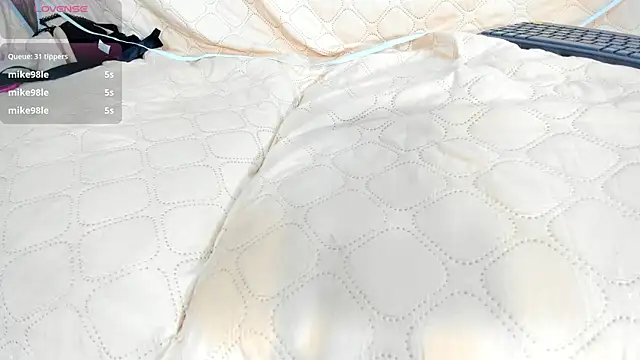 Chat XXX ao vivo de DomenicaW