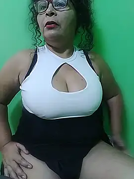 Chat +18 de Amarantha25 ao vivo