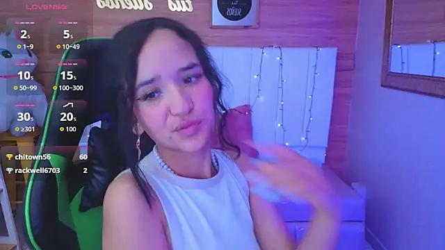 bella_vibess_sのライブXXXチャット