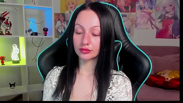 NaomiBlakes 现场XXX聊天