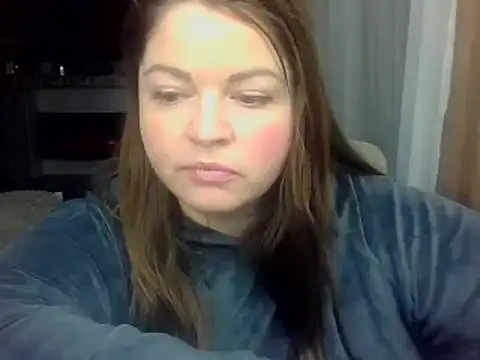 XXX chat uživo modela cute__cherry