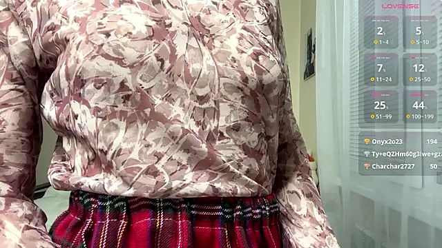 JanellHousen – Naživo XXX chat