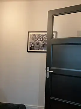 OrgasmilleのライブXXXチャット