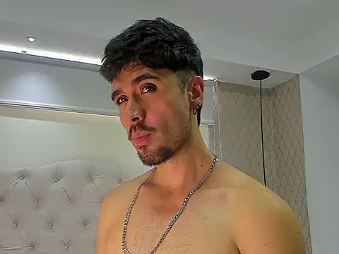 BrunoTurnerr: απευθείας συνομιλία ΧΧΧ