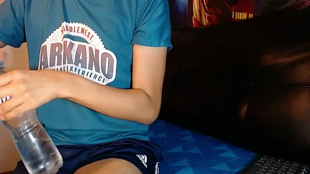 Онлайн чат XXX Kevin_Charless