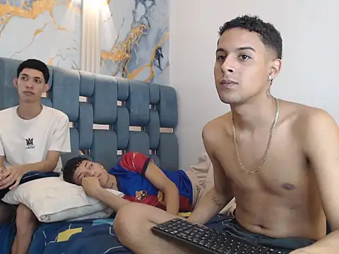 GOLD_BOYS 라이브 XXX 채팅