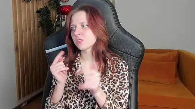 FreyaVey Chat XXX in diretta