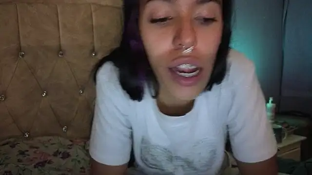 แชท XXX สดของ stephania_t